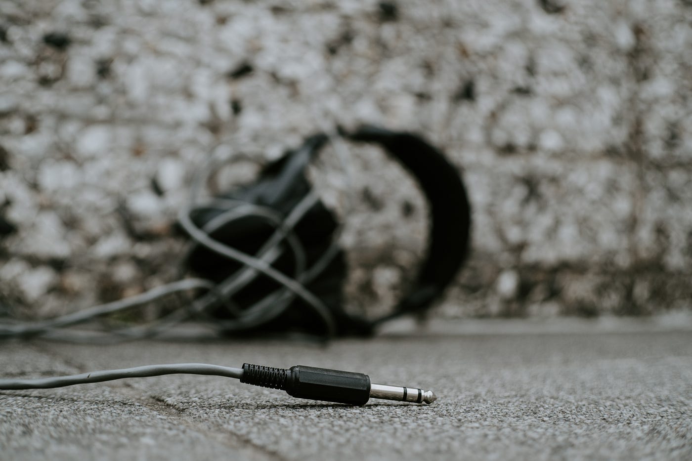 Google Is Turning The Headphone Jack Into A Luxury Feature For Second Tier Phones By Eric Ravenscraft Debugger