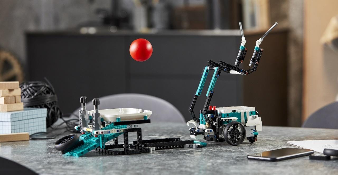It Took 7 Years, But Lego Finally Has a New Mindstorms Kit | by PCMag | PC  Magazine | Medium
