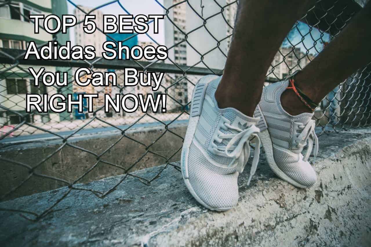 sneakers triple white