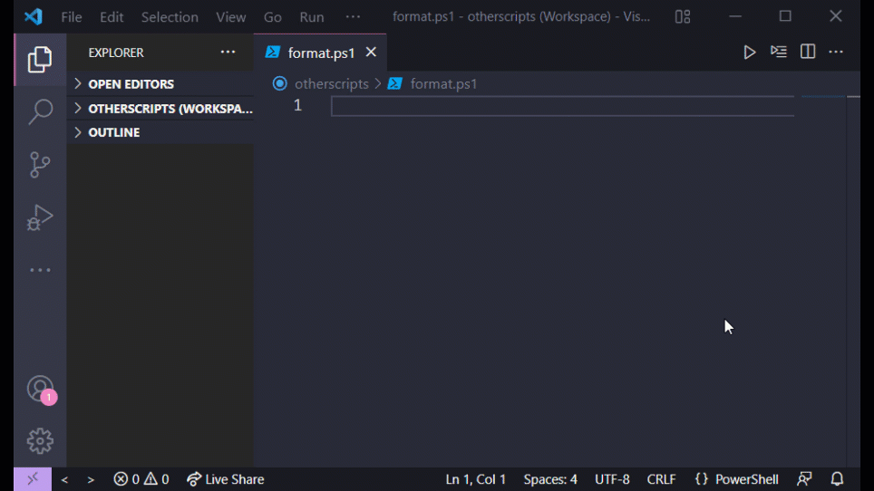 Example of how VS Code can automatically correct the formatting when saving a file. GIF obtained from Wesley Camargo.