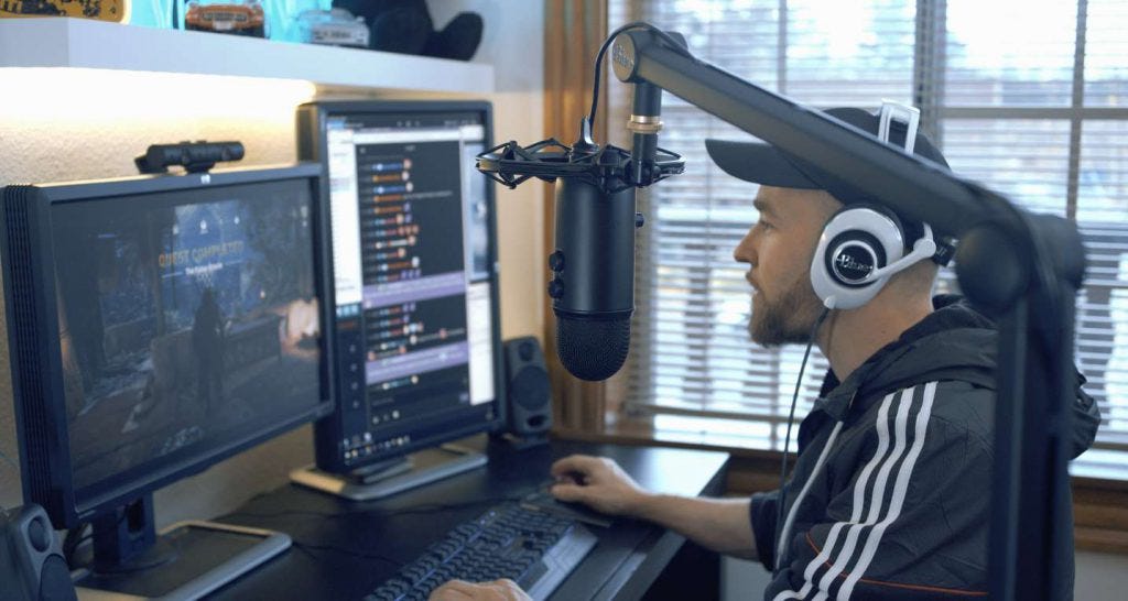 USB vs XLR Microphones for Game Streaming | by Blue Microphones |  Streamlabs Blog