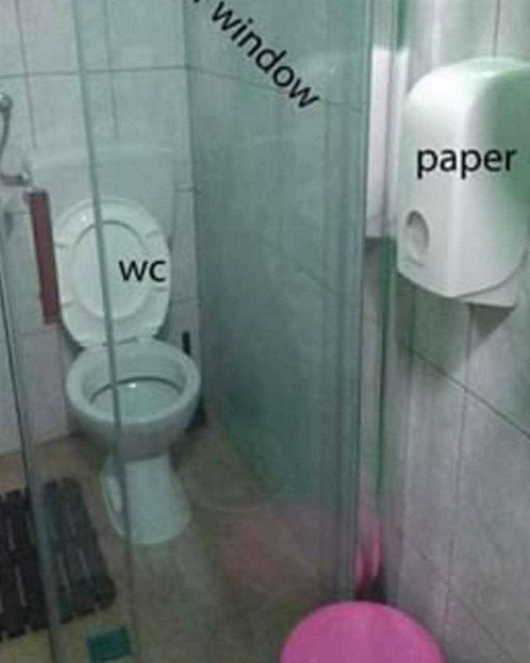 A poorly designed toilet :(