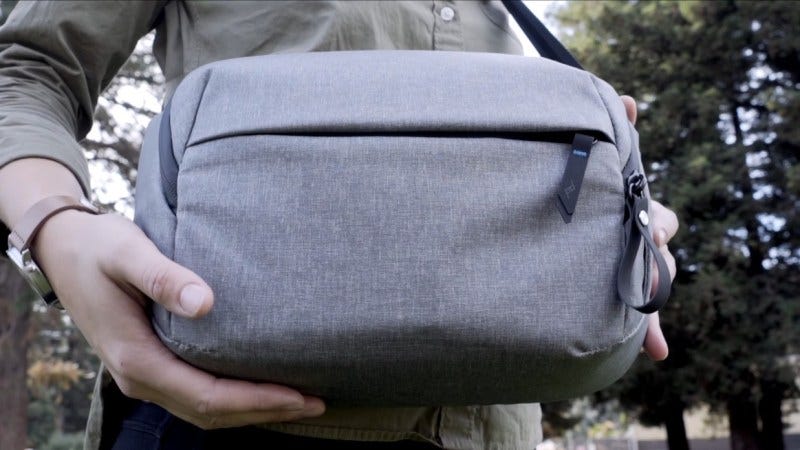 Peak Design Everyday Sling 5L Review: Will it replace my camera bag? | by  Jeff Li | Material Moose | Medium