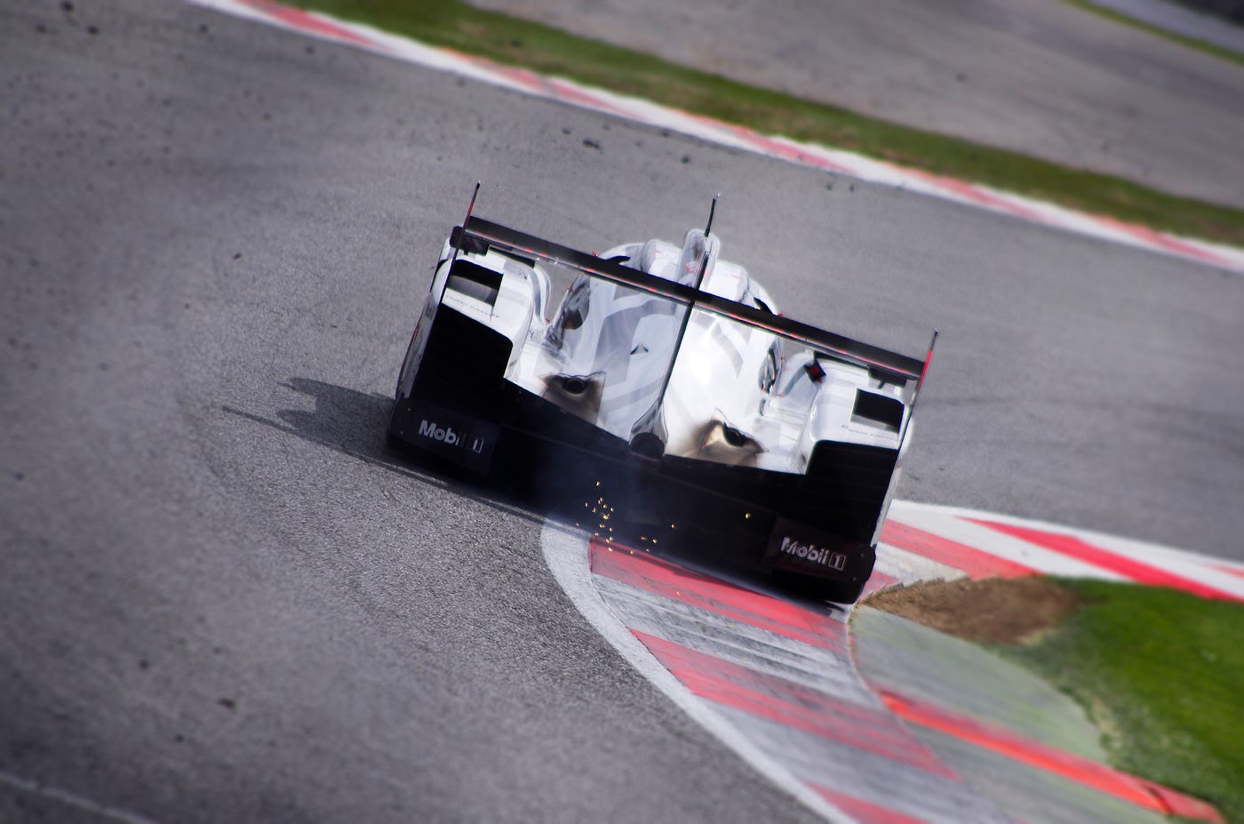 Reinforcement Learning in Autonomous Race Car | by Louis Owen | Towards  Data Science