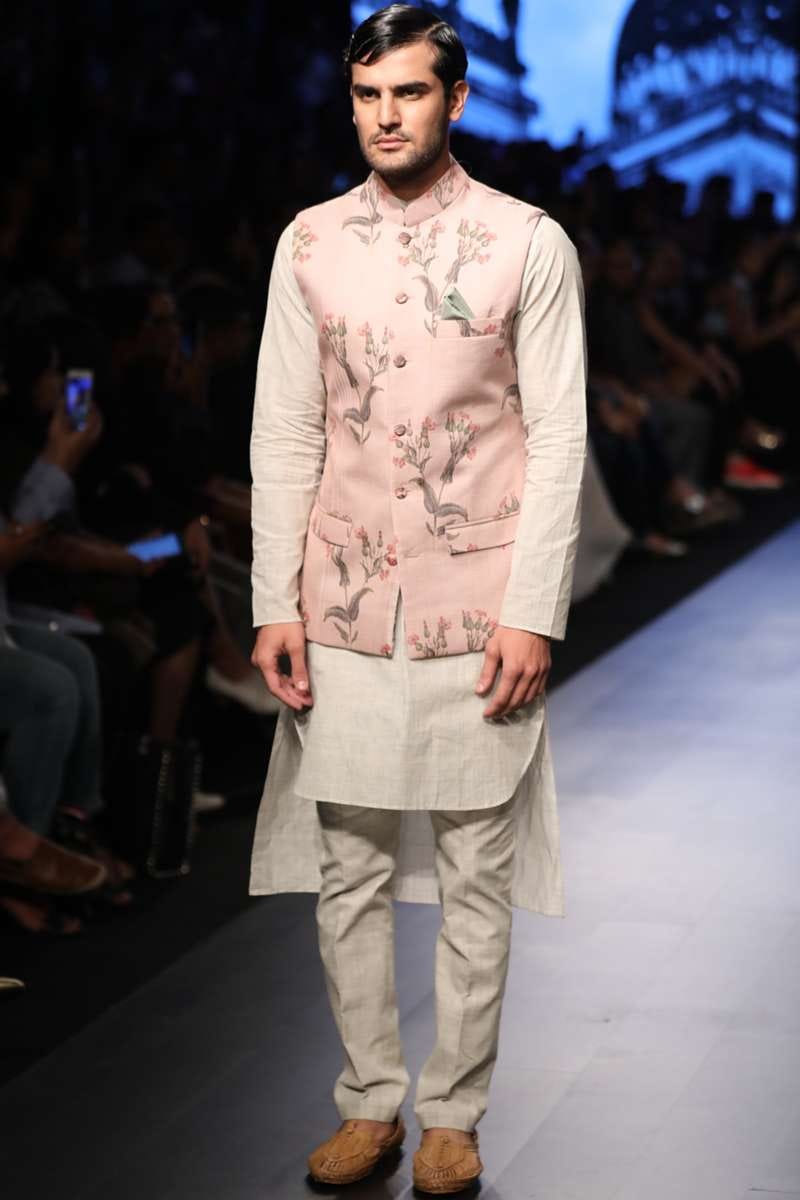 bridegroom brother dress