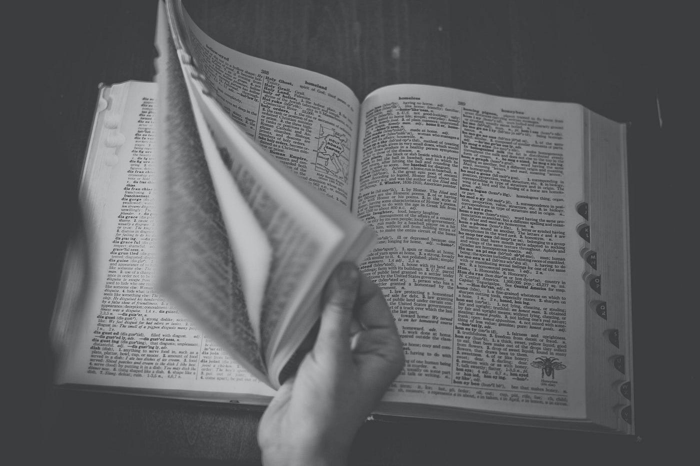How To Create a Dictionary From an Array in JavaScript | by Benjamin  Rancourt | Better Programming