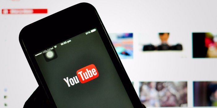 how to get in touch with a youtuber