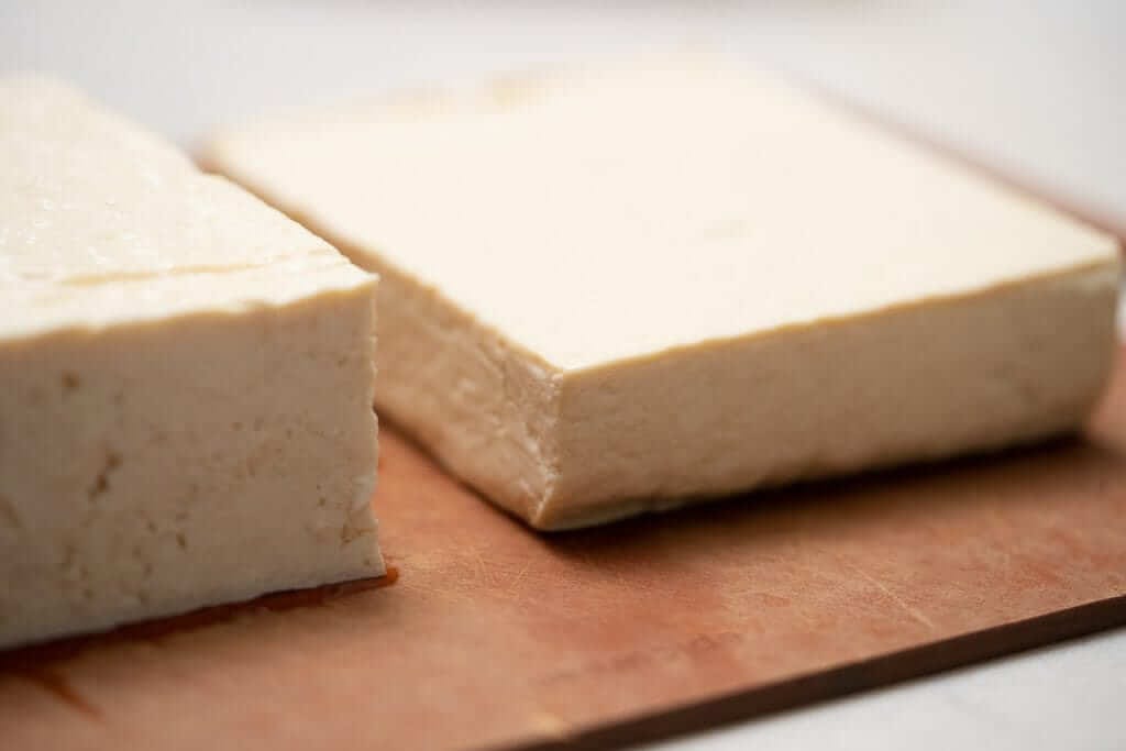 5 ways to drain your tofu and make your tofu dishes taste better by