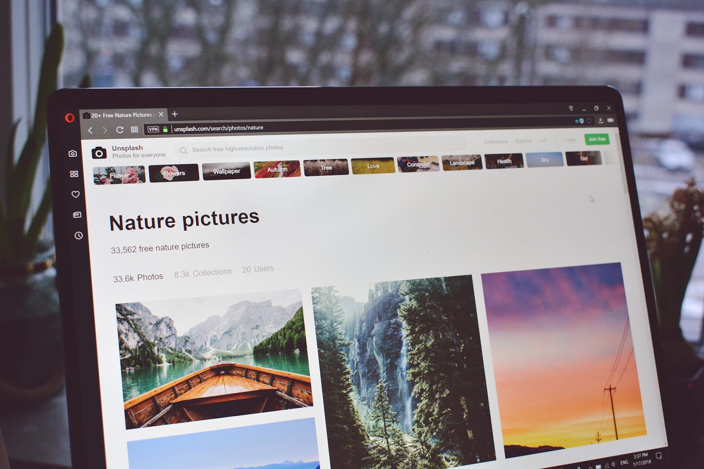 How to Get Browser Screen Width Using JavaScript Code? | by John Au-Yeung |  JavaScript in Plain English