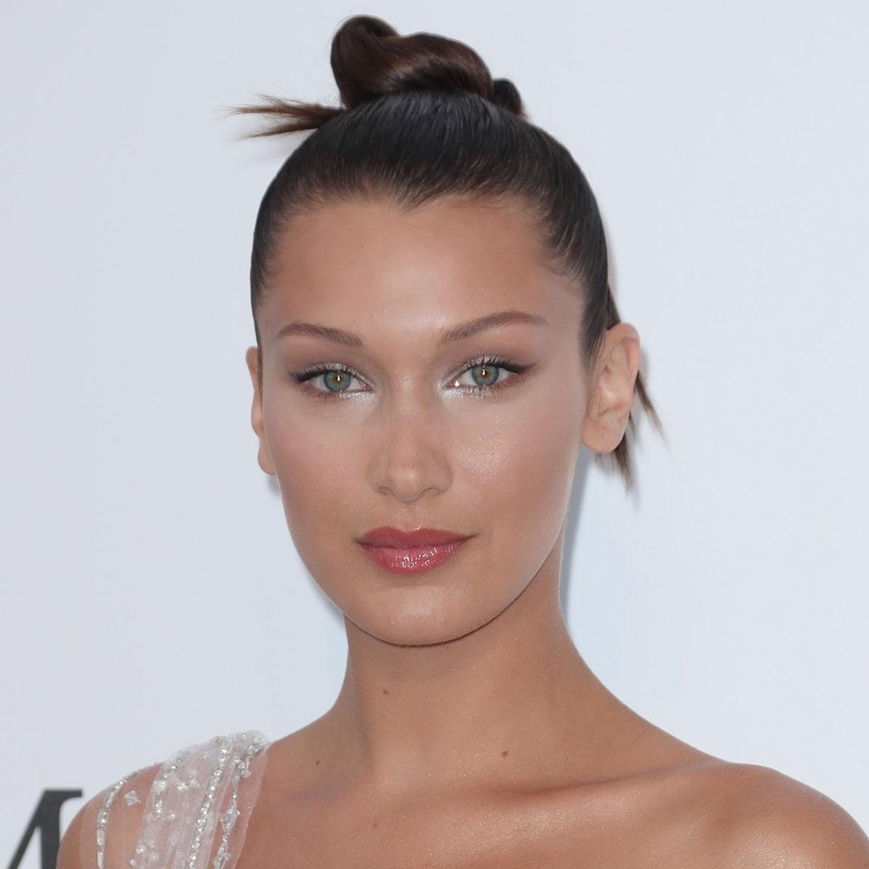 Bella Hadid 2010