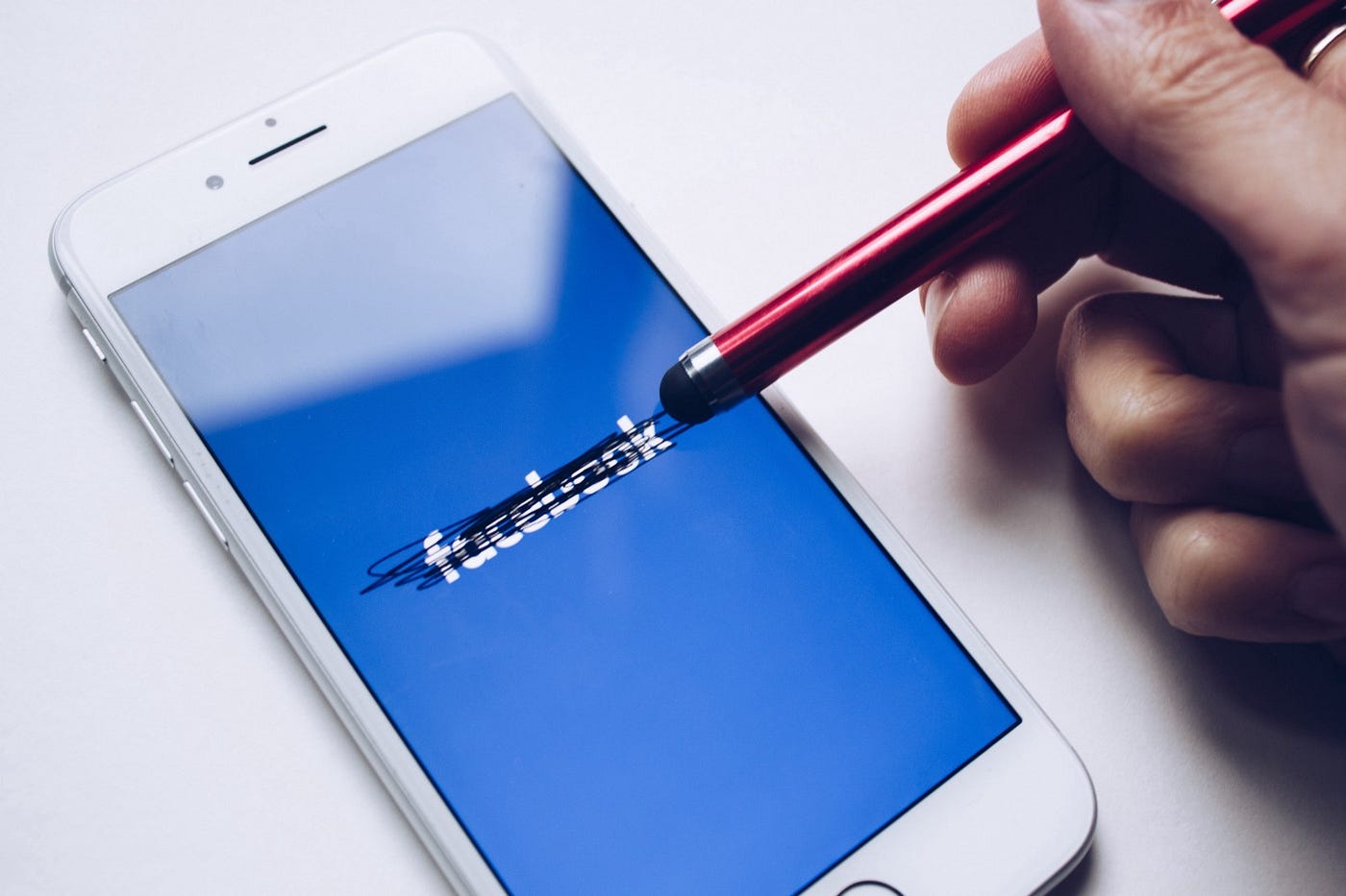 Facebookは終わった まだ知らないだけ 日本語記事 Medium