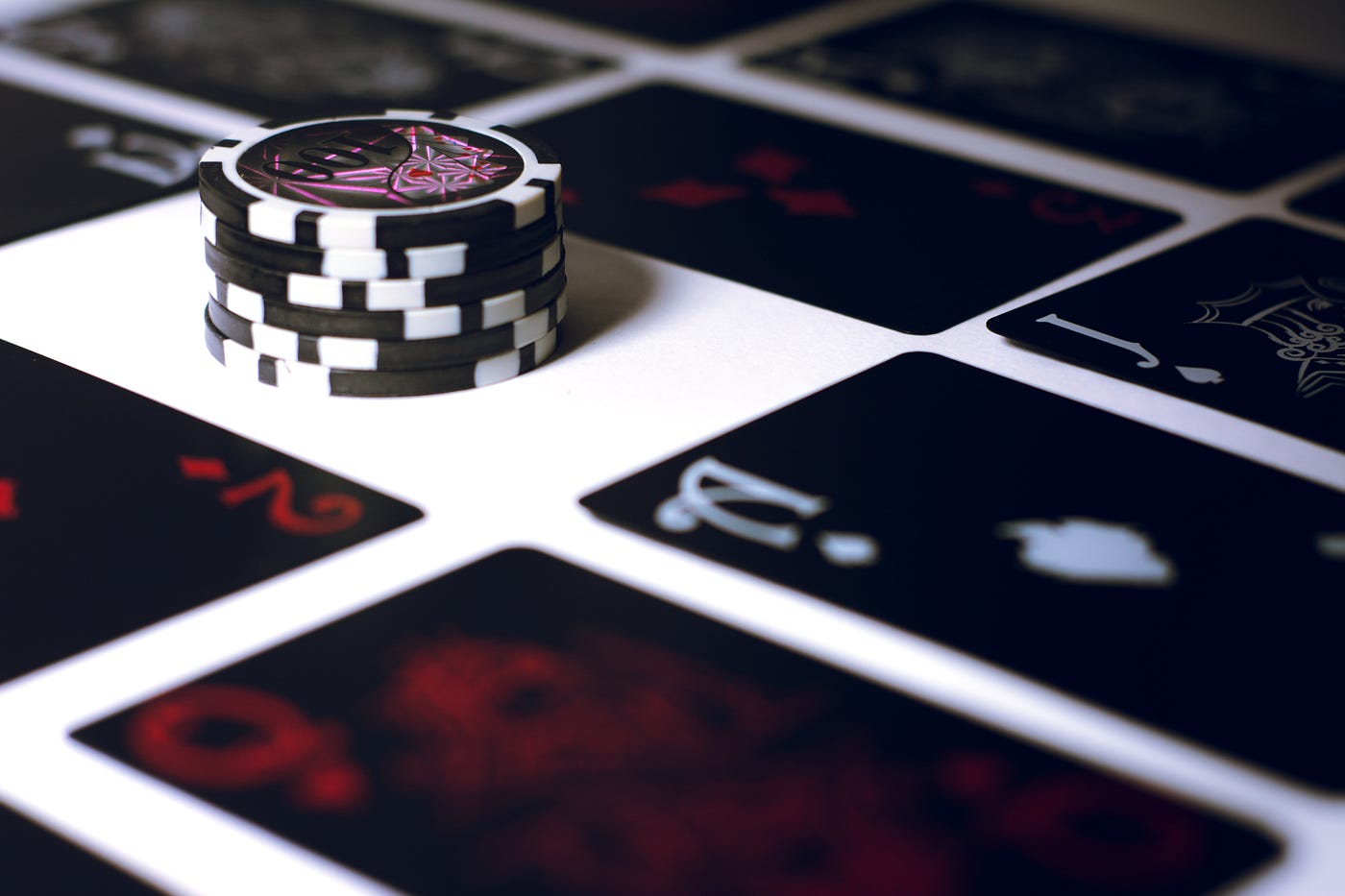 Building a poker hand evaluator without conditional branches | by Tuan  Pham-Barnes | JavaScript in Plain English