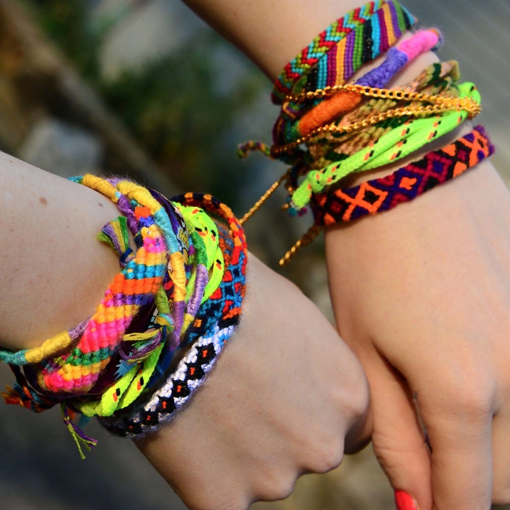 18 DIY Friendship Bracelets That Are Way Cooler Than The Ones You Made At  Camp | by Hannah Poindexter | Dose | Medium