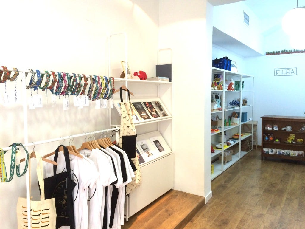 Espacio FIERA, una tienda para amantes de los animales | by Barkibu | Barki  News Español