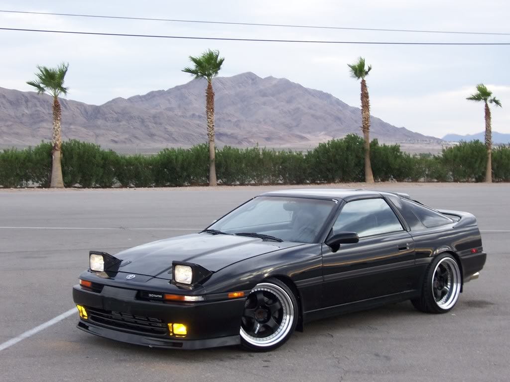 10 Stunning cars that featured popup headlights by DriveTribe Medium