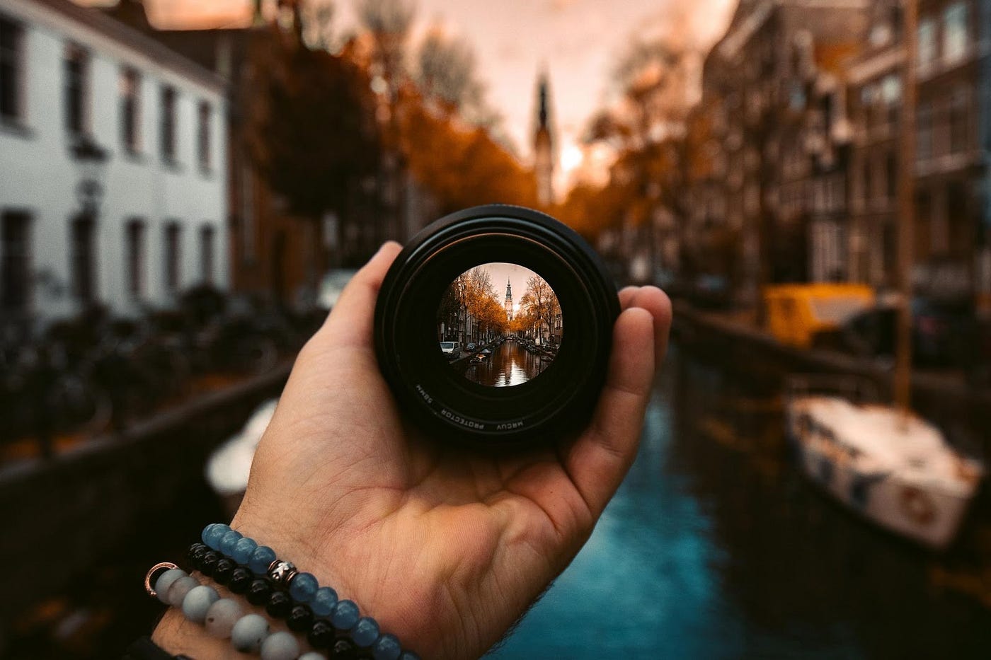 What are manual focus and autofocus modes in photography? | by SmugMug |  SmugMug