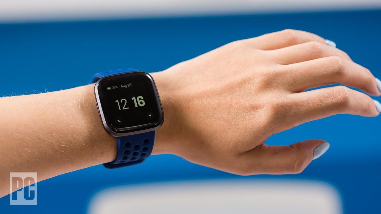 fitbit ionic v versa