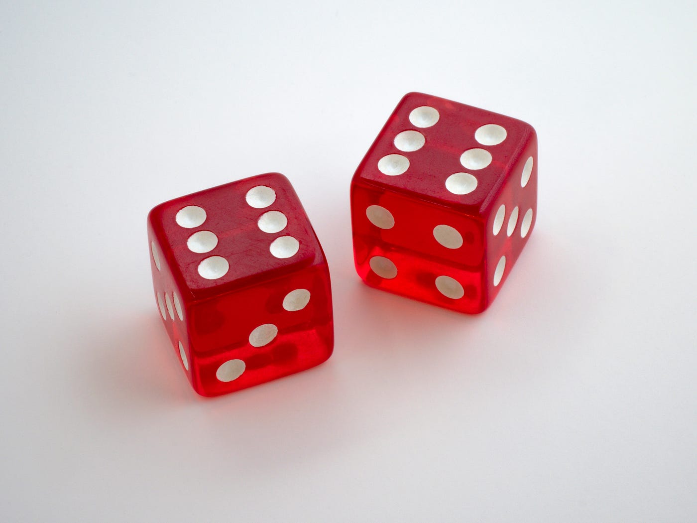 Create a Dice Game with Vue 3 and JavaScript | by John Au-Yeung |  JavaScript in Plain English