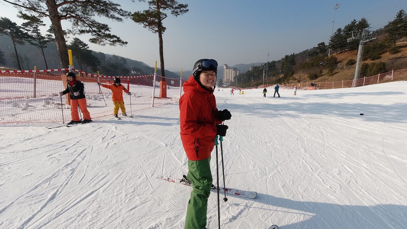 冬天遊記 去韓國oak Valley 奧麗山莊滑雪 最基本要怎麼準備 滑雪裝備與外套介紹 By 鄭臣 鄭臣 山分之一 Medium