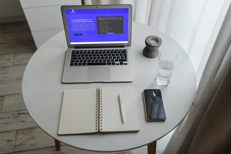 ipstack-vs-ipgeolocation-which-is-the-best-api-by-apilayer-medium