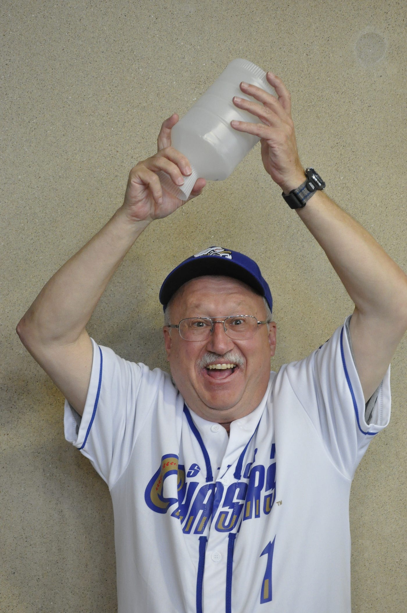 Bottles-Up Enthusiasm in America's Heartland | by Benjamin Hill | Ben's Biz  Blog