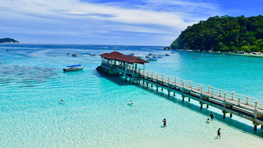 10 Pulau Menarik Di Malaysia Selain Kaya Dengan Keindahan Flora Dan By Fasehah Medium