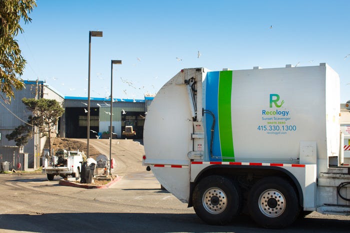 This Guy And His Trained Hawks Work At The Sf Dump By The Bold Italic Editors The Bold Italic