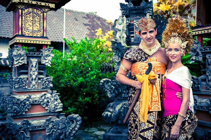 Make your 'big day' unique — go for a traditional Balinese wedding on The  Island of the Gods (BALI!) | by The Seven Agency | Medium