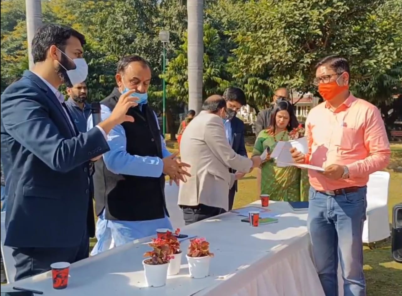 South Delhi Municipal Corporation (SDMC) DC appreciate Eswachh for Mobile Source segregation technology implementation