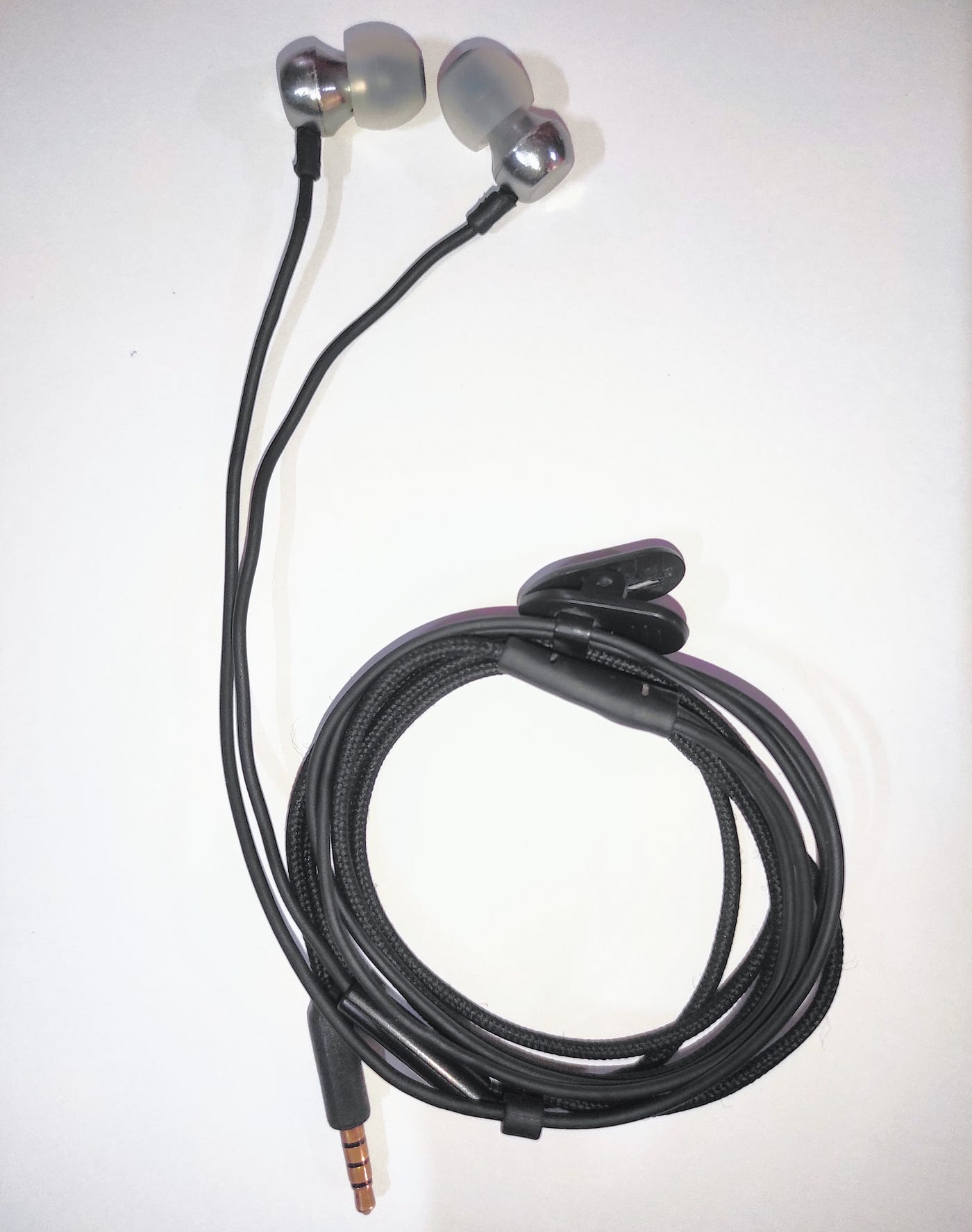 MA390u Wired Earphones 