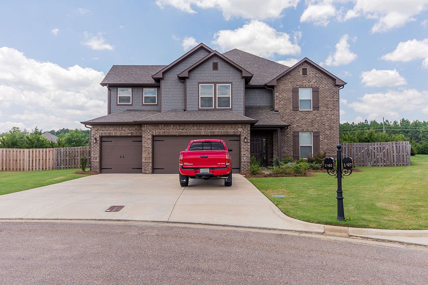 Looking For Buying New Homes Montgomery Alabama by Flint Wills Medium