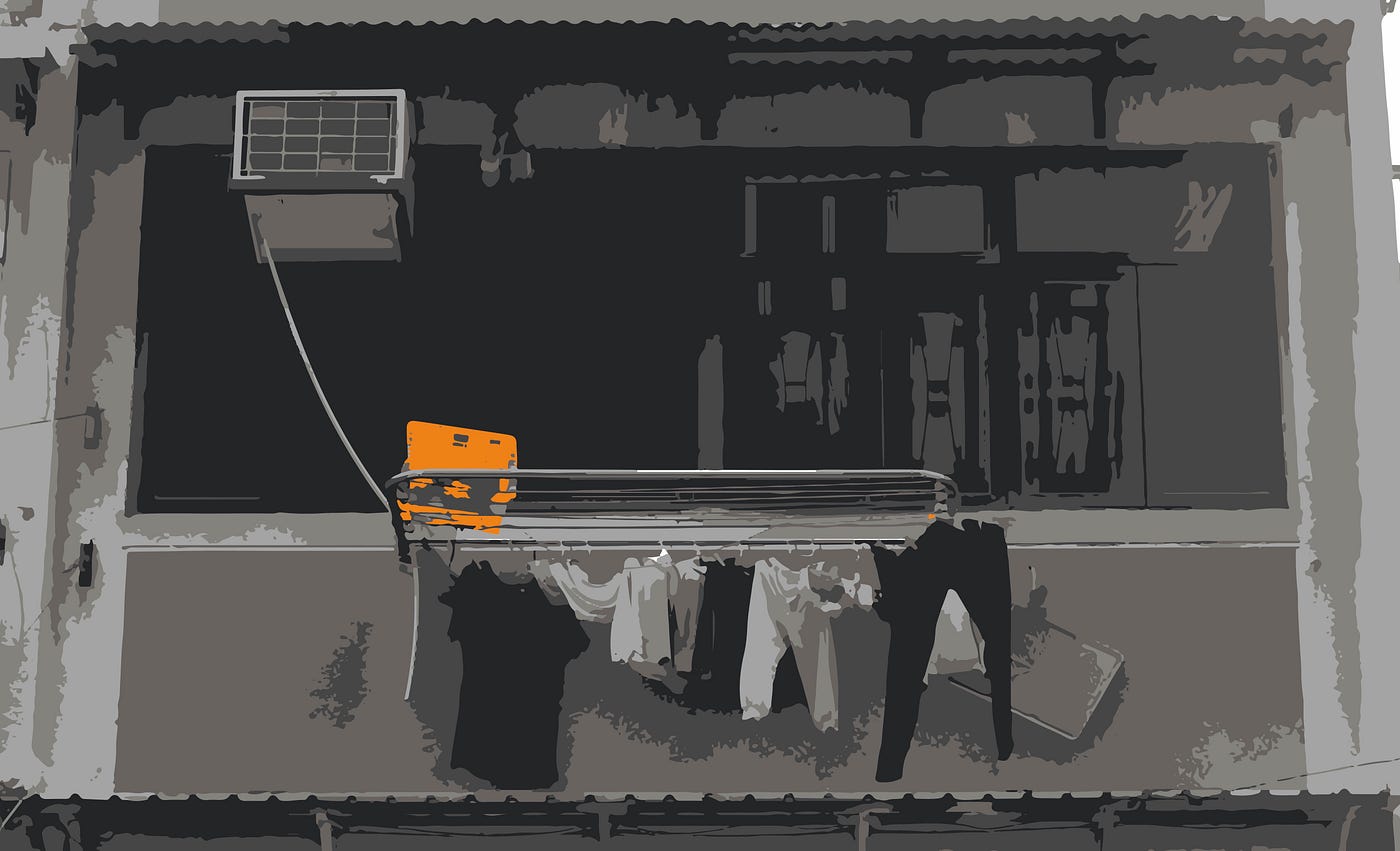 The buildings in Hong Kong have made the art of drying racks. by 王玉婷