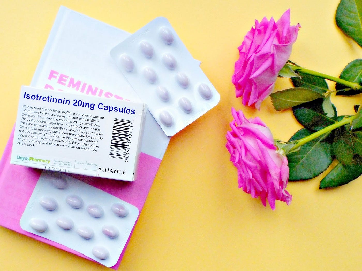 Roaccutane isotretinoin 20mg
