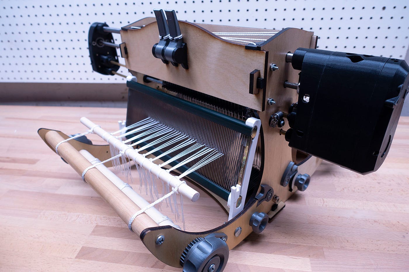 A 3DPrinted, ComputerControlled Loom by Cameron Coward Hackster