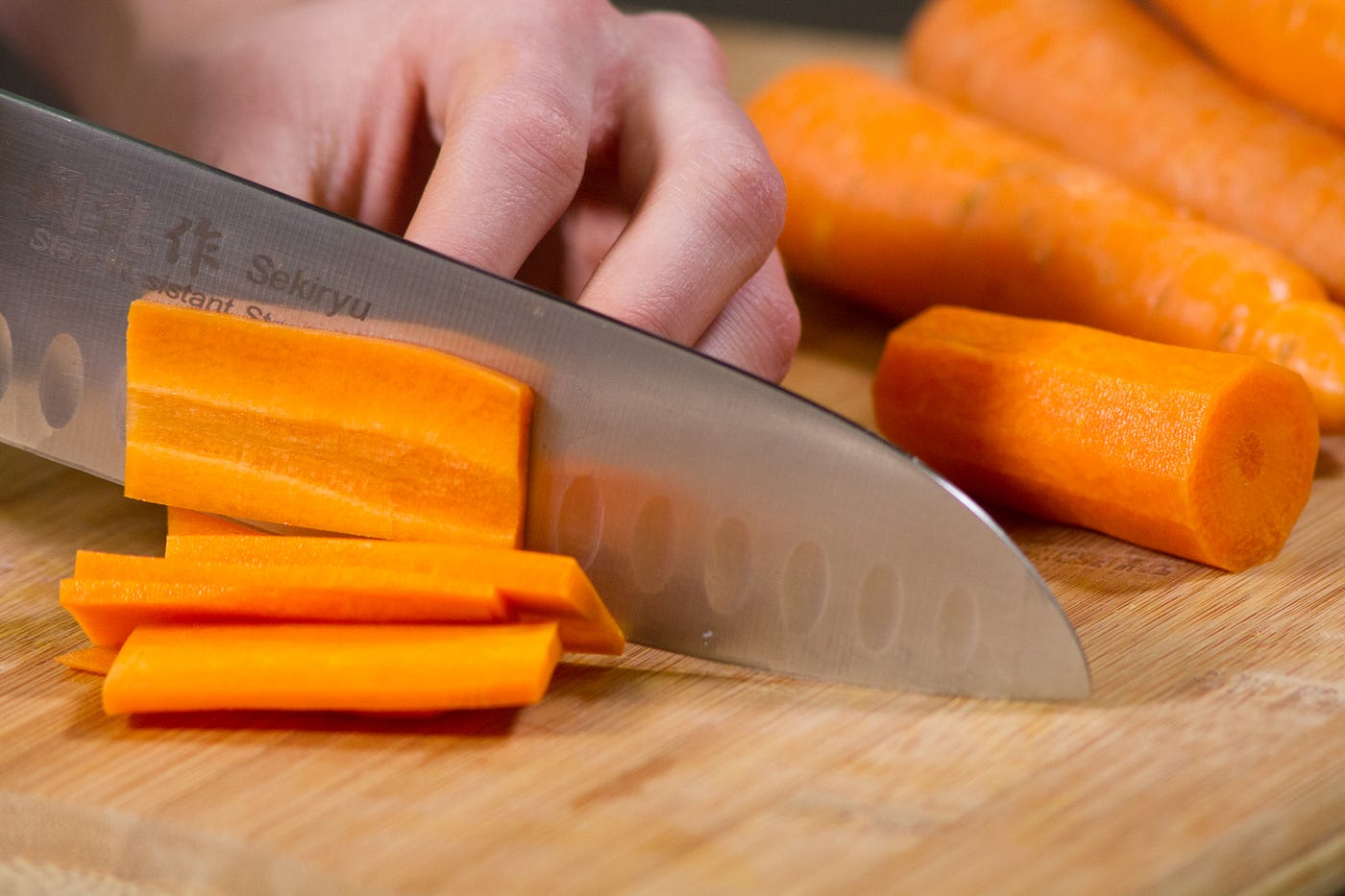 Técnicas básicas de cocina I. Cómo cortar las verduras | by Recetix |  Recetix | Medium