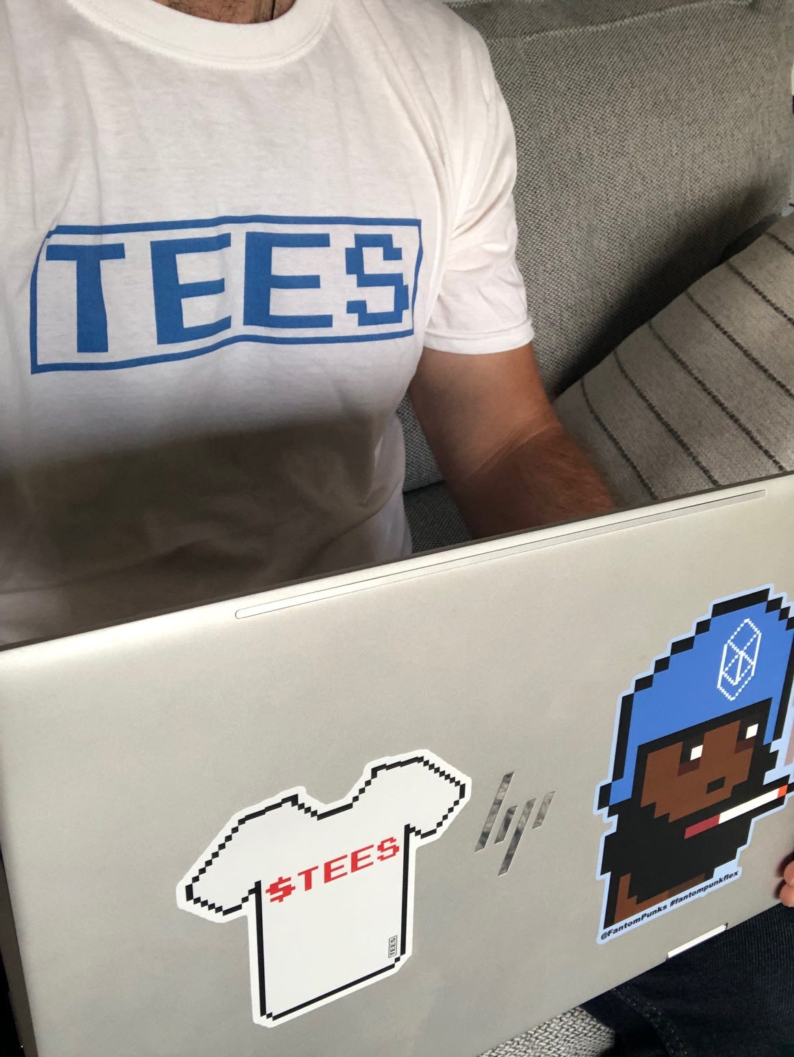 JMONEY of OfficialNFTees repping FantomPunks #FantomPunkFlex
