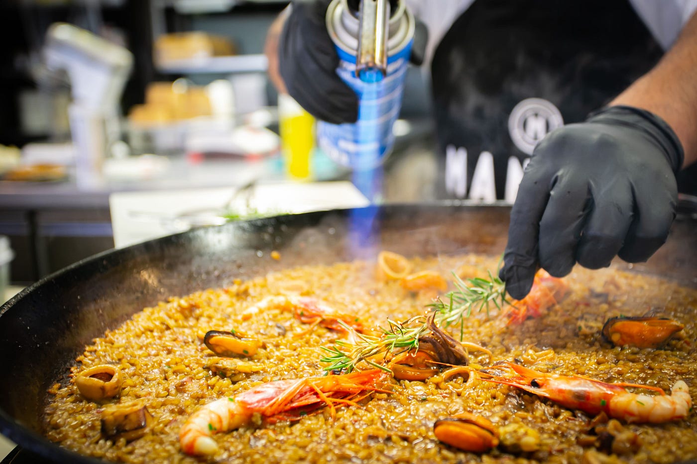 Best paella in Barceloneta — Mana 75