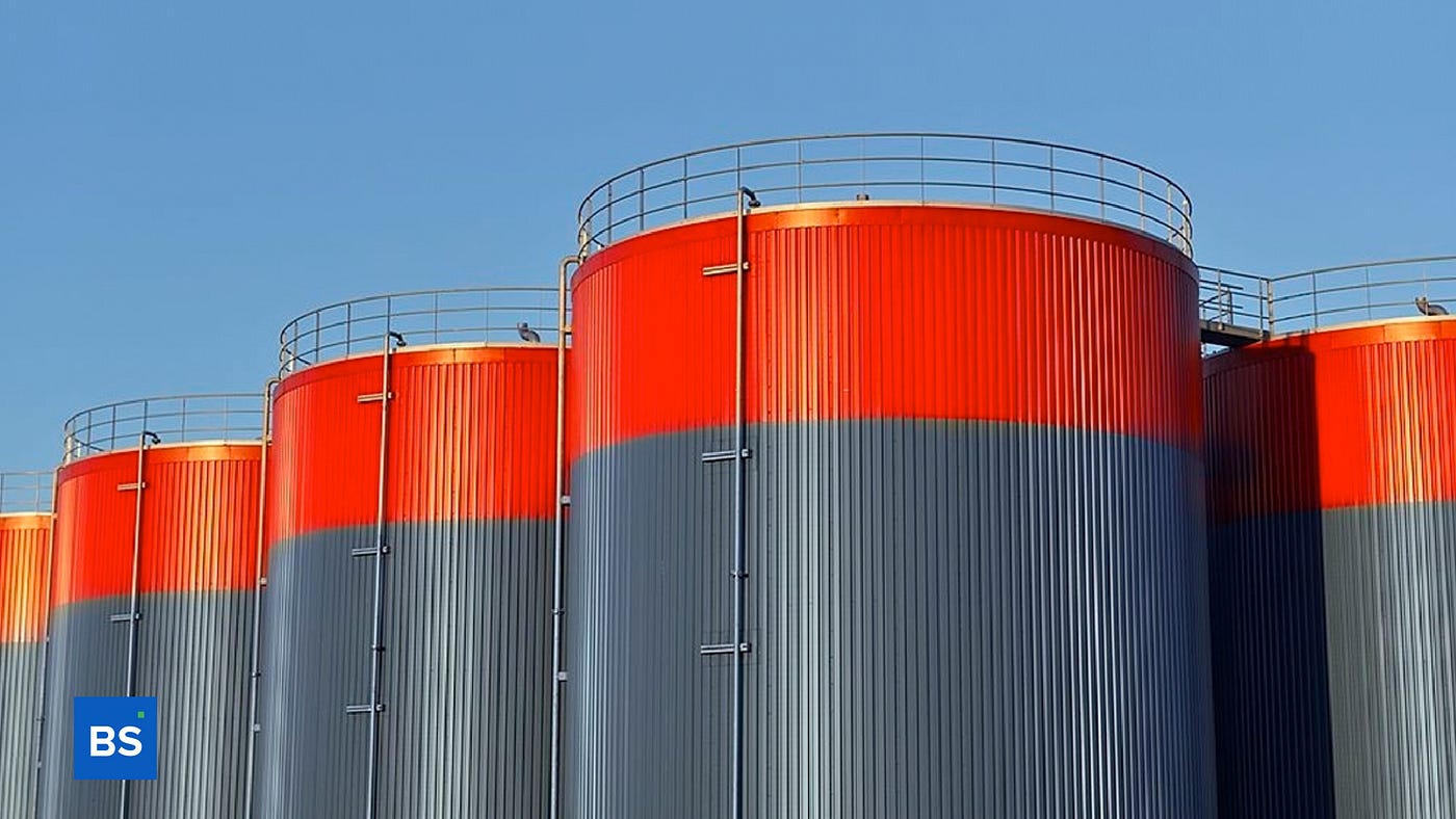 A photo of rig oil containers