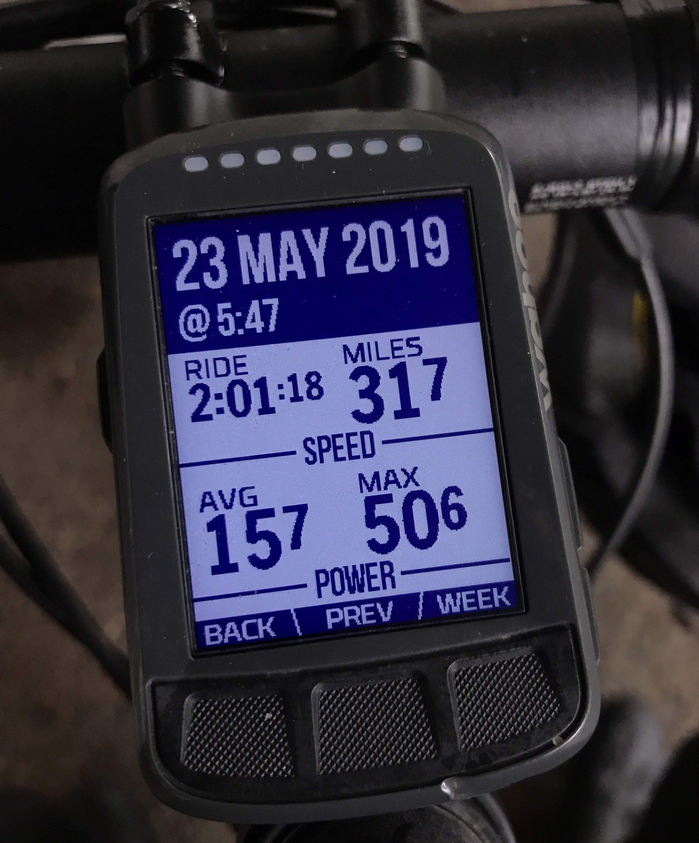 wahoo elemnt bolt apple watch heart rate