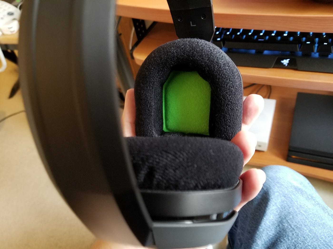 Astro A10 Gaming Headset Review With Mic Test By Alex Rowe Medium