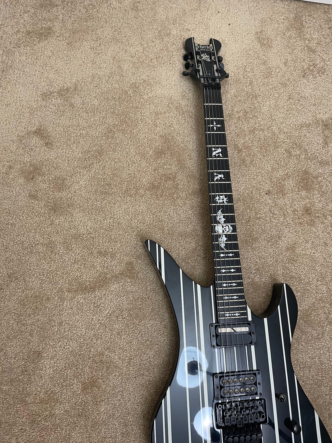 How I change my strings on a floyd rose equipped guitar | by Shrey | Medium