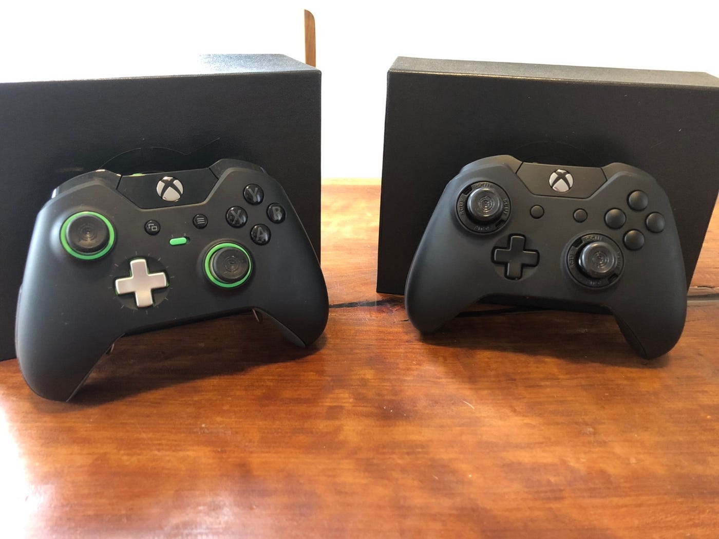 Scuf Xbox One Elite vs. Scuf Infinity One Controllers | by Brett C. | Medium