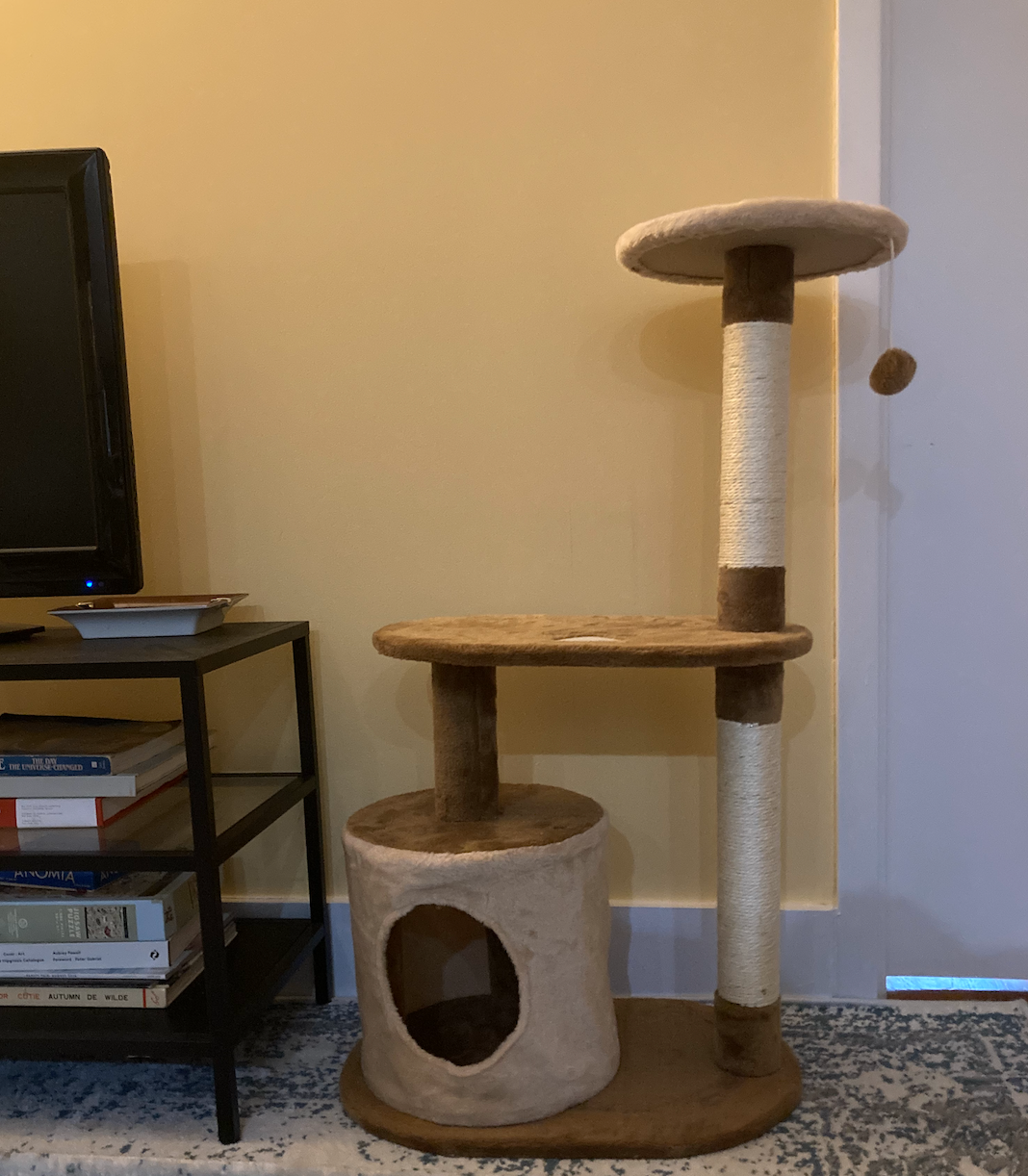 costco cat scratch post