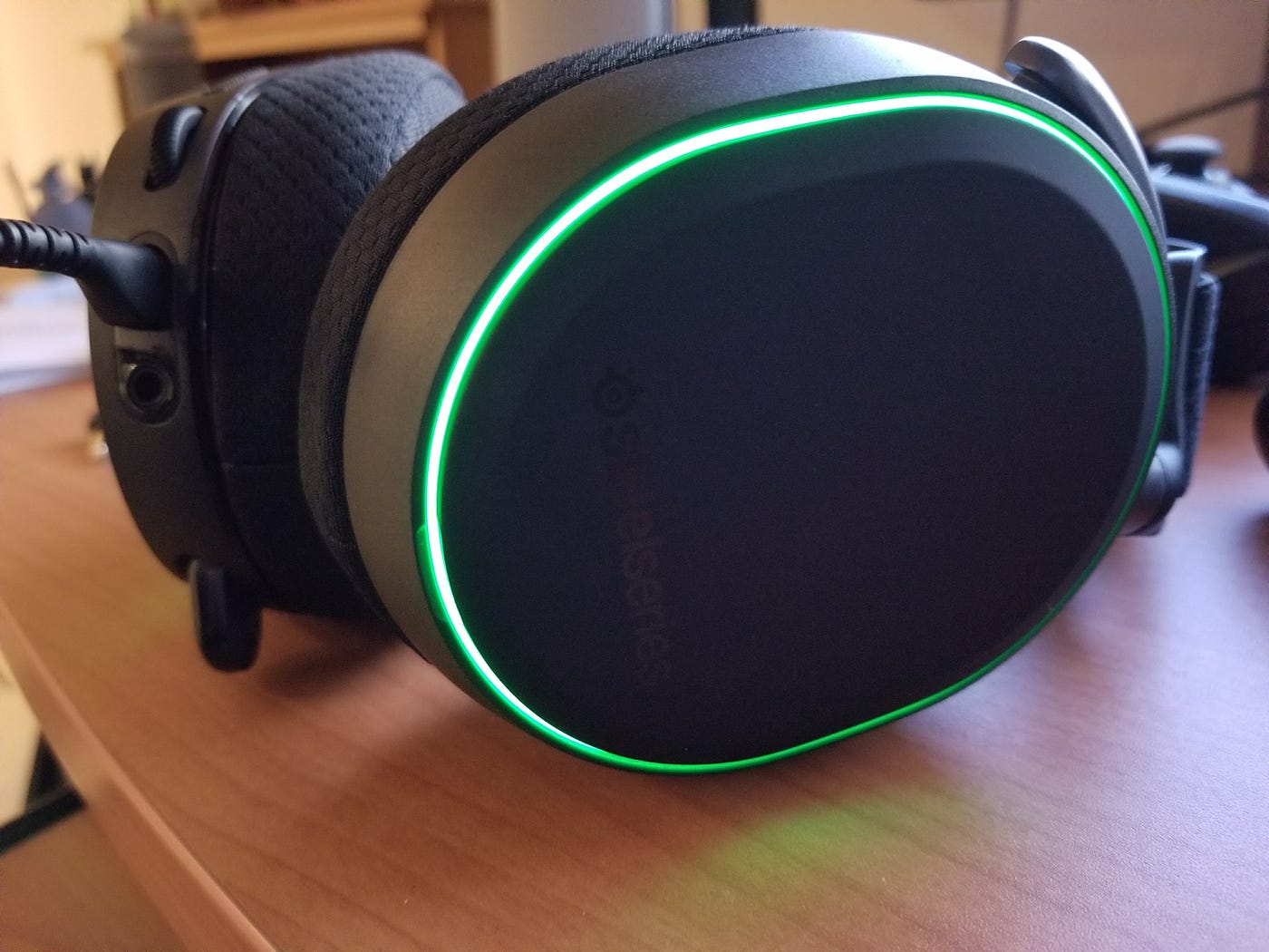 Buying Steelseries Headsets 