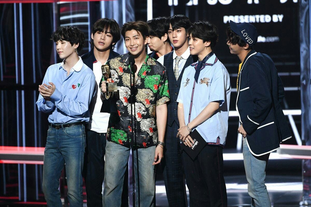 Fake Love Talks About Bts S True Feelings And Delimmeas By Indrachapa J Medium