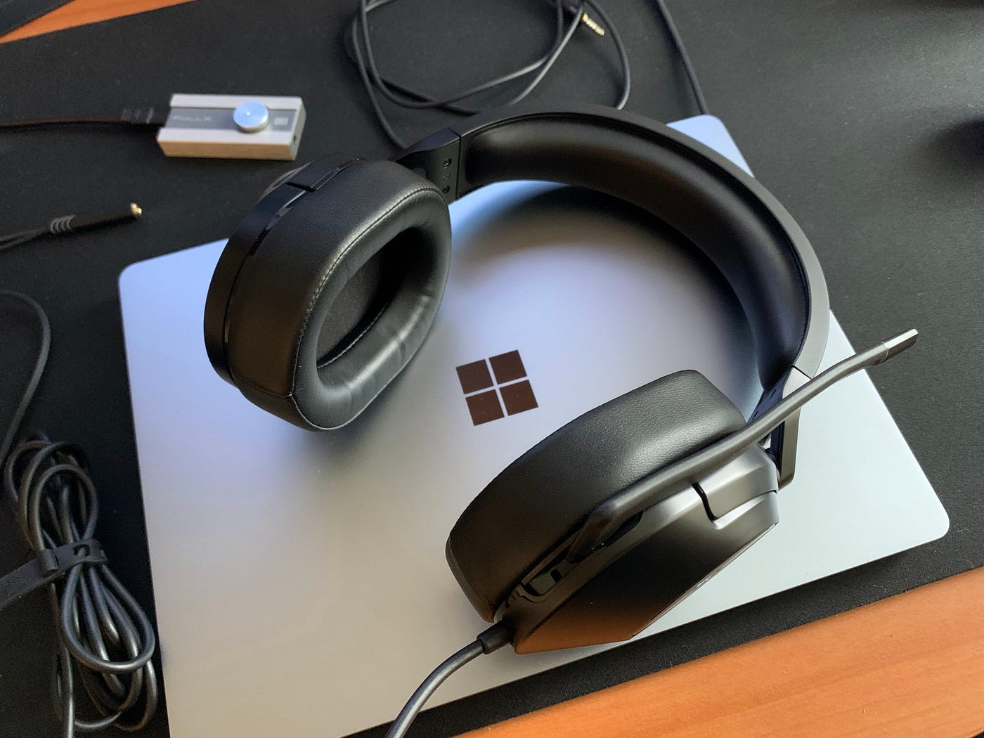 Corsair HS55 Surround Wired Gaming 
