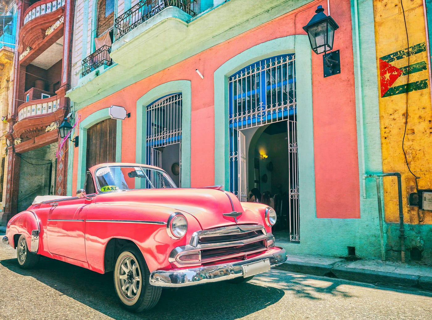 Why Cuba Has So Many Classic American Cars | by Balin Kruse-Williams |  History of Yesterday