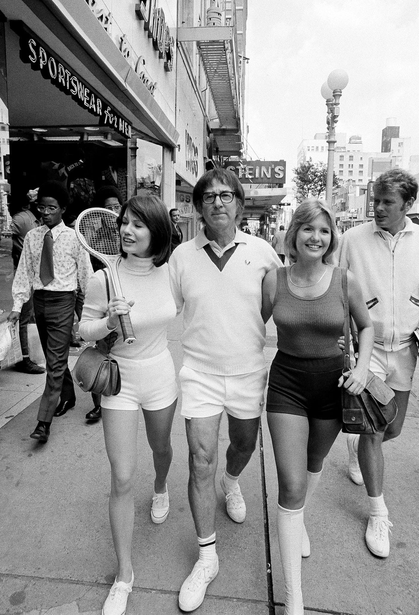 Photos of the real Battle of the Sexes show Billie Jean King's triumph over  boorish Bobby Riggs | by Rian Dundon | Timeline