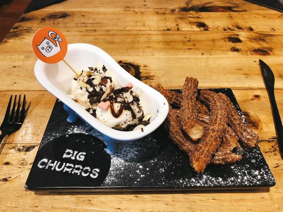 Fired Churro Sticks with Ice Cream at Pigchurros