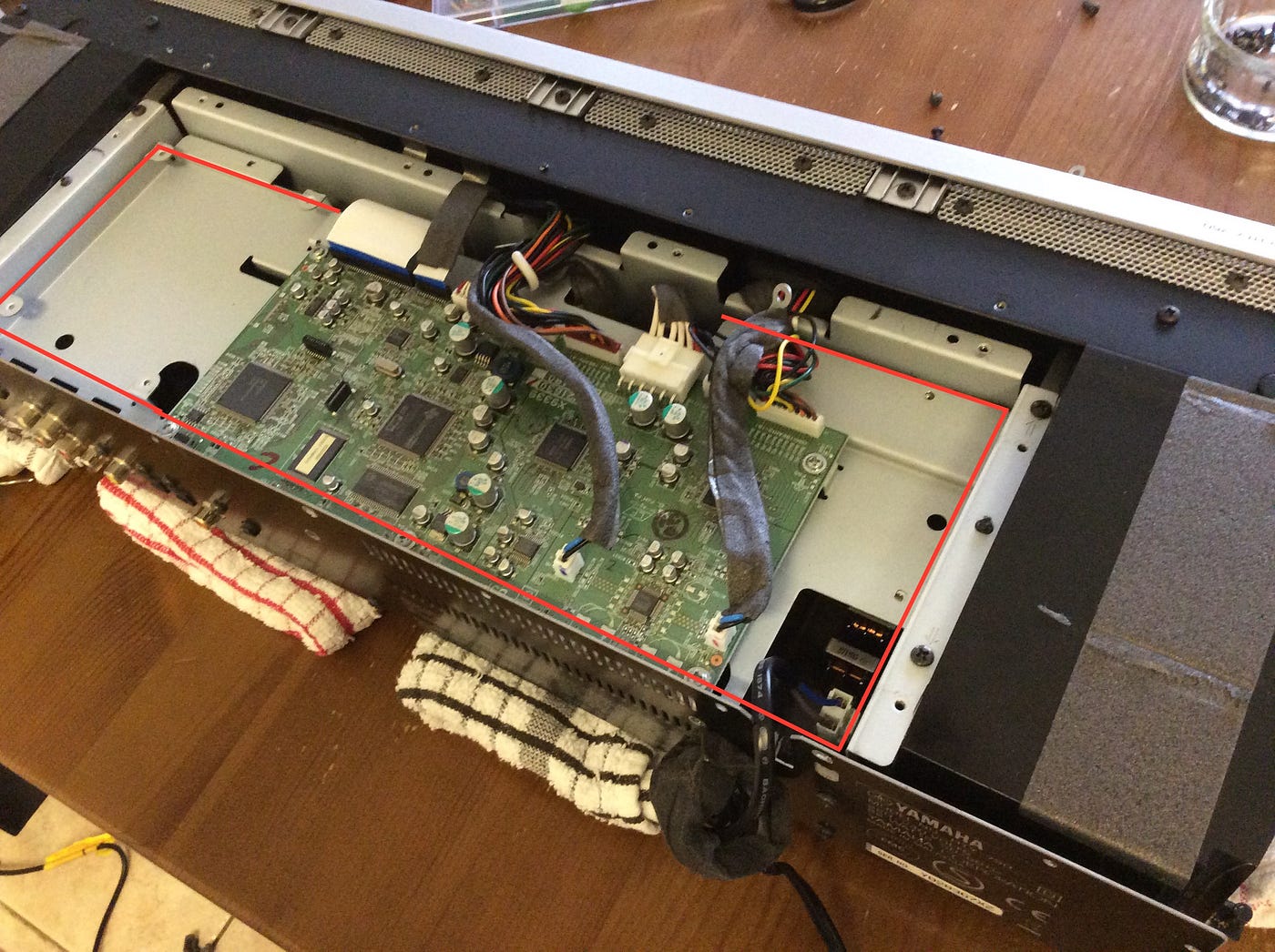 Fixing a Yamaha Soundbar. Got a Yamaha soundbar and found it… | by  MrVectrex | Medium